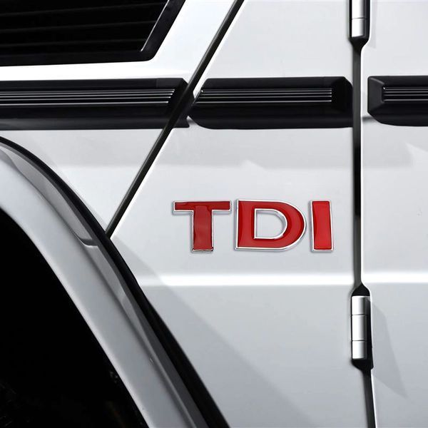 3D эмблема TDI - червона 301062 фото