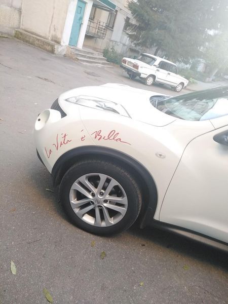 Наклейки на автомобиль под заказ по вашему макету кастомные 299999 фото