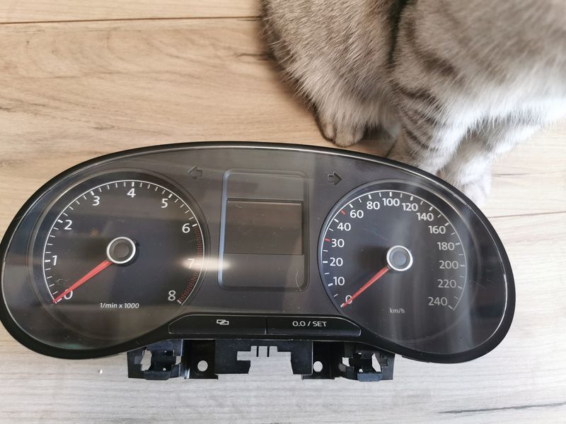 Приладова дошка Volkswagen polo 13р. 6RU920860D пробіг 84 км 6RU920860D фото