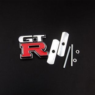 3D эмблема "GTR" на решётку радиатора 30018 фото
